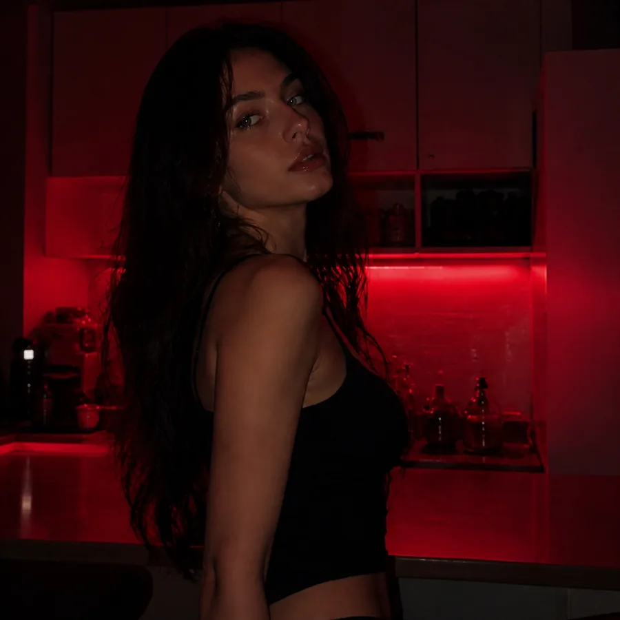 GirlfriendsAI uncensored AI girlfriend companion
